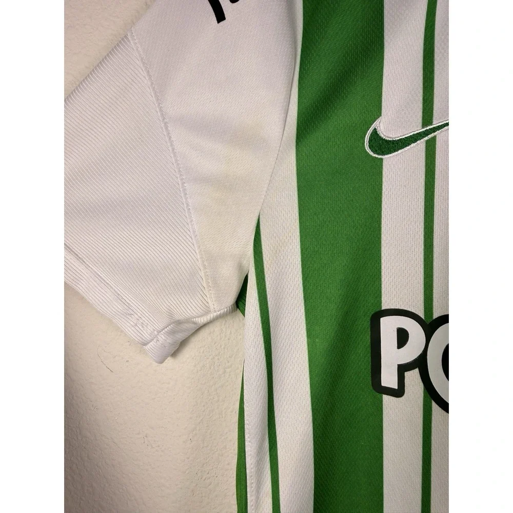Nike pre owned